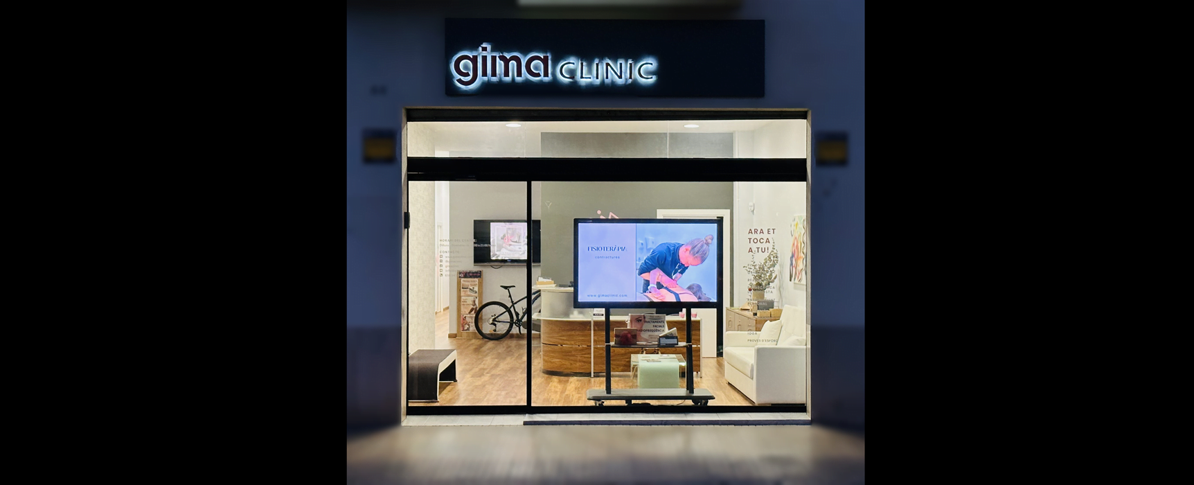 Entra!
T'estem
Esperant